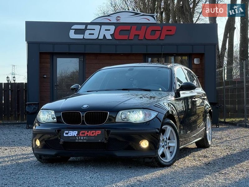 Хэтчбек BMW 1 Series 2004 в Стрые