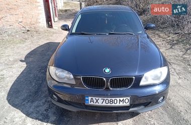 Хэтчбек BMW 1 Series 2005 в Пересечном