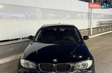 Хэтчбек BMW 1 Series 2008 в Киеве