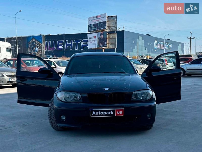 Хэтчбек BMW 1 Series 2006 в Львове