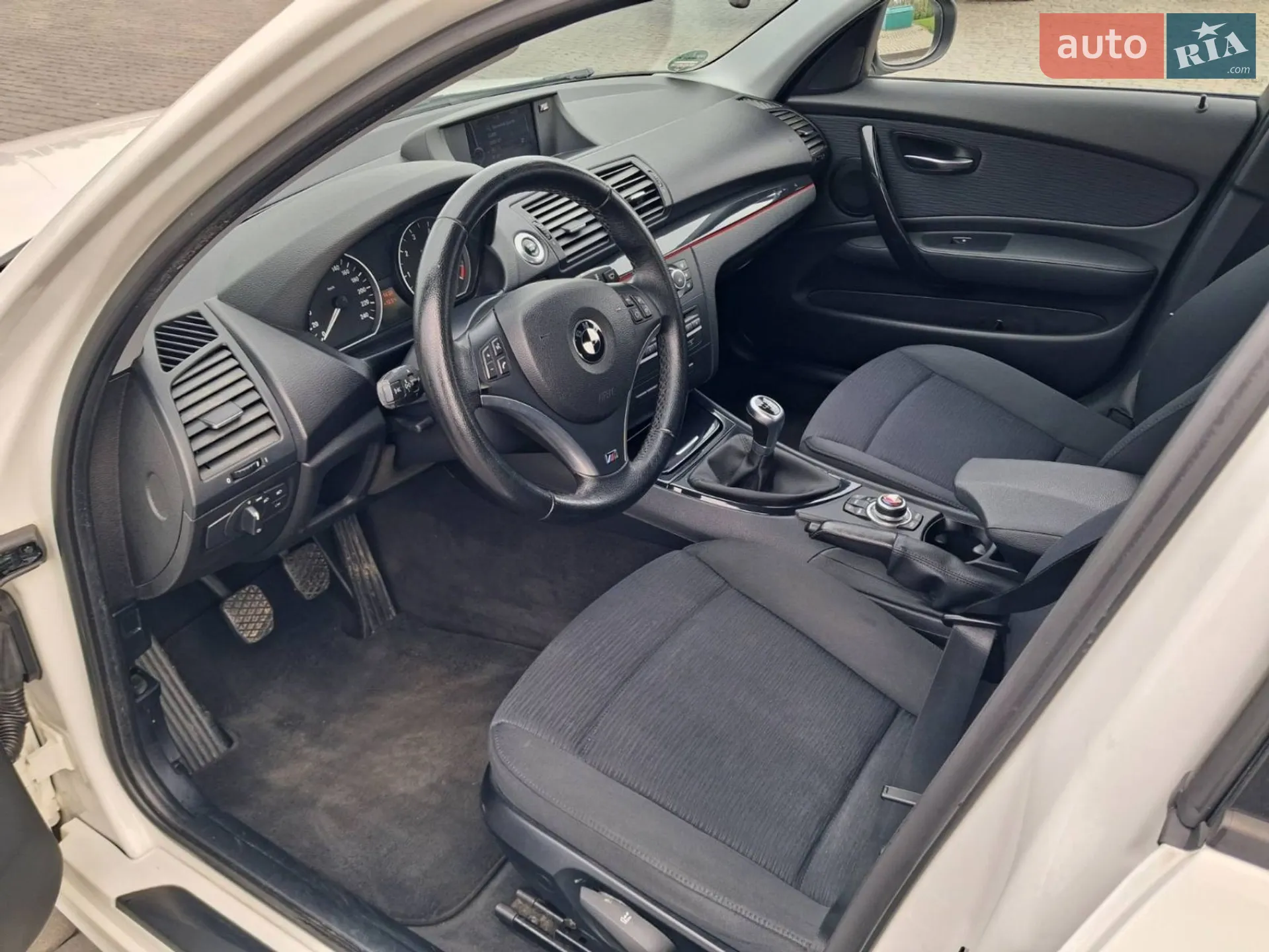 2010 BMW 1er - мініатюра 16