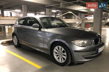 Хетчбек BMW 1 Series 2009 в Вінниці