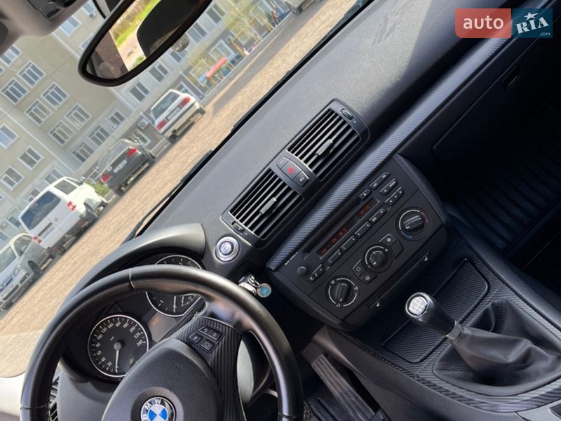 Хэтчбек BMW 1 Series 2006 в Одессе