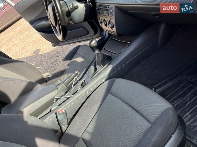 Хэтчбек BMW 1 Series 2006 в Одессе