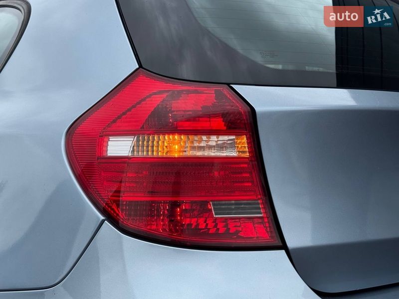 Хэтчбек BMW 1 Series 2011 в Ровно фото 9 Хэтчбек BMW 1 Series 2011 в Ровно