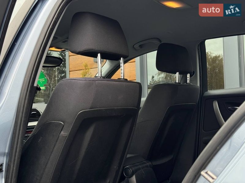 Хэтчбек BMW 1 Series 2011 в Ровно фото 44 Хэтчбек BMW 1 Series 2011 в Ровно