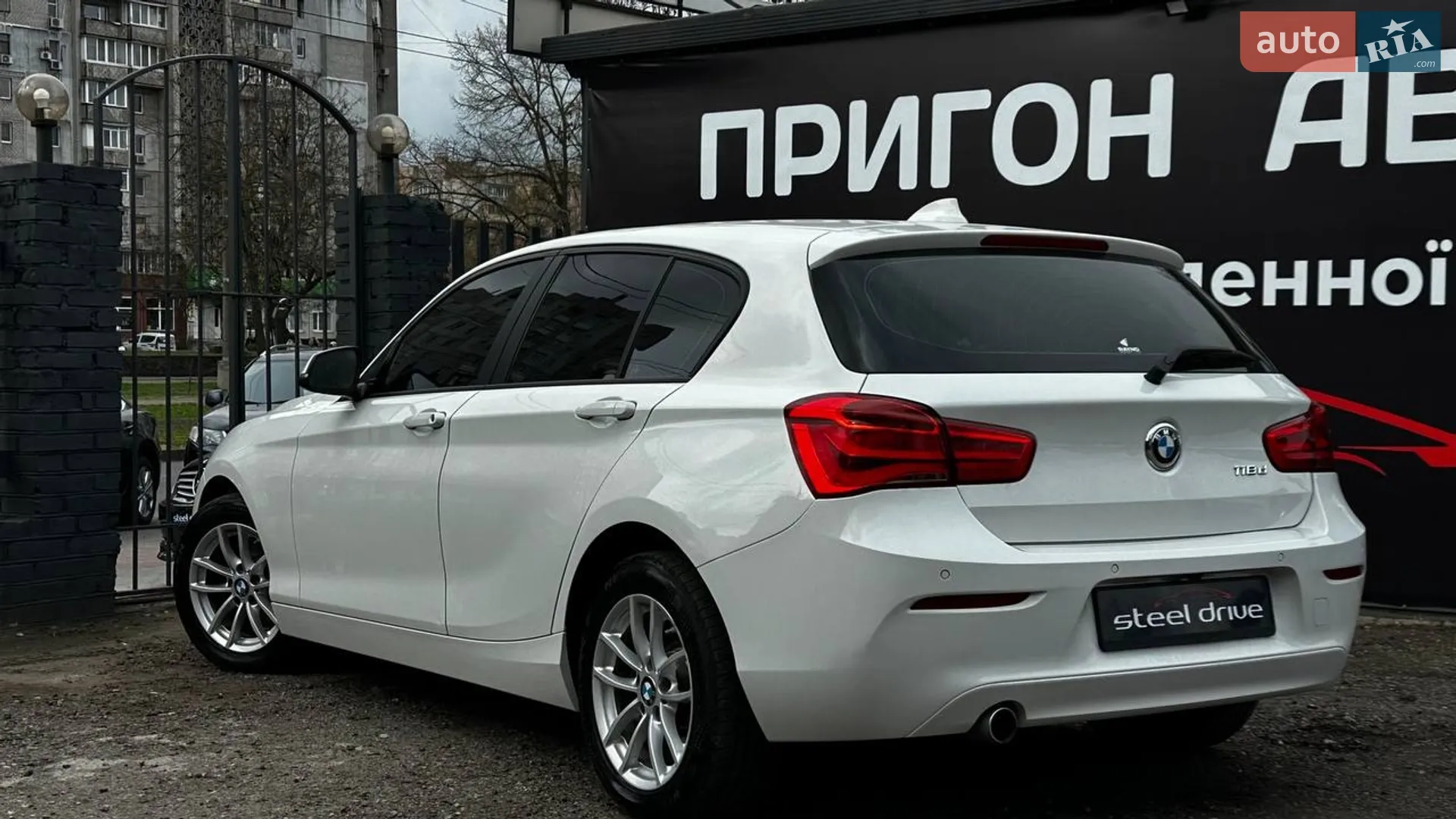 2017 BMW 1er - мініатюра 3