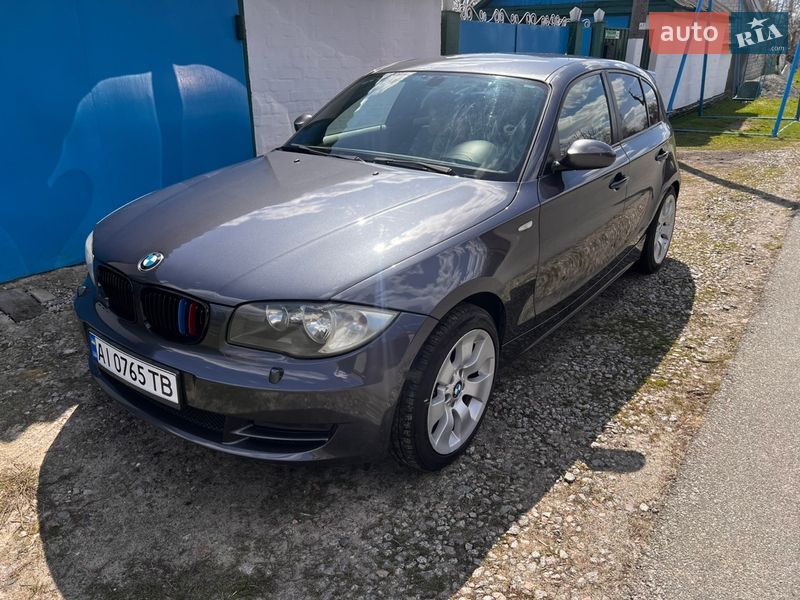 Хэтчбек BMW 1 Series 2006 в Киеве фото 2 Хэтчбек BMW 1 Series 2006 в Киеве