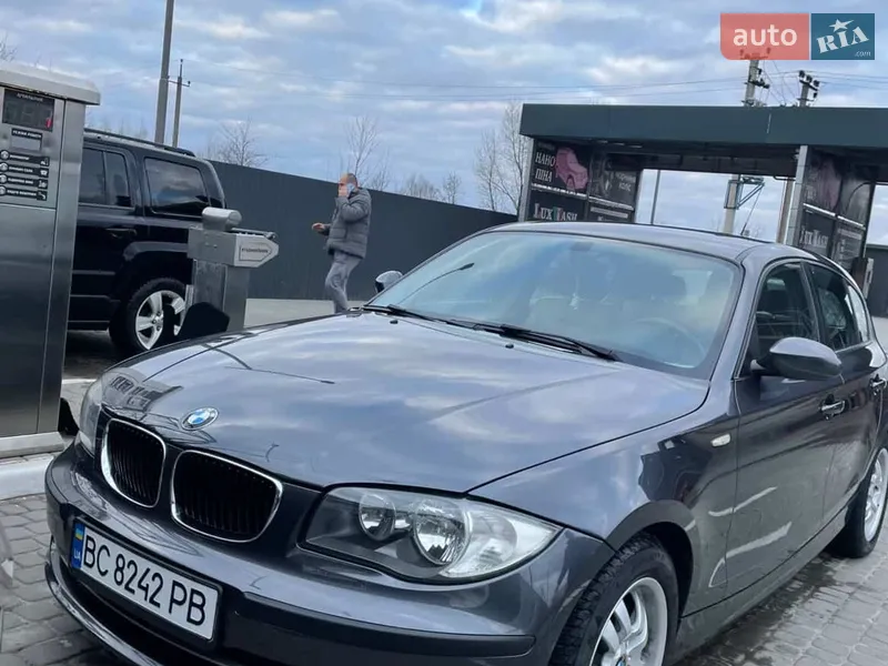 BMW 1 Series 2006 VIN WBAUF11080PT93738 фото оголошення 15 з 47