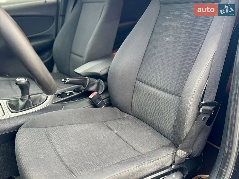 BMW 1 Series 2008 VIN WBAUE31080E170190 фото оголошення 13 з 60