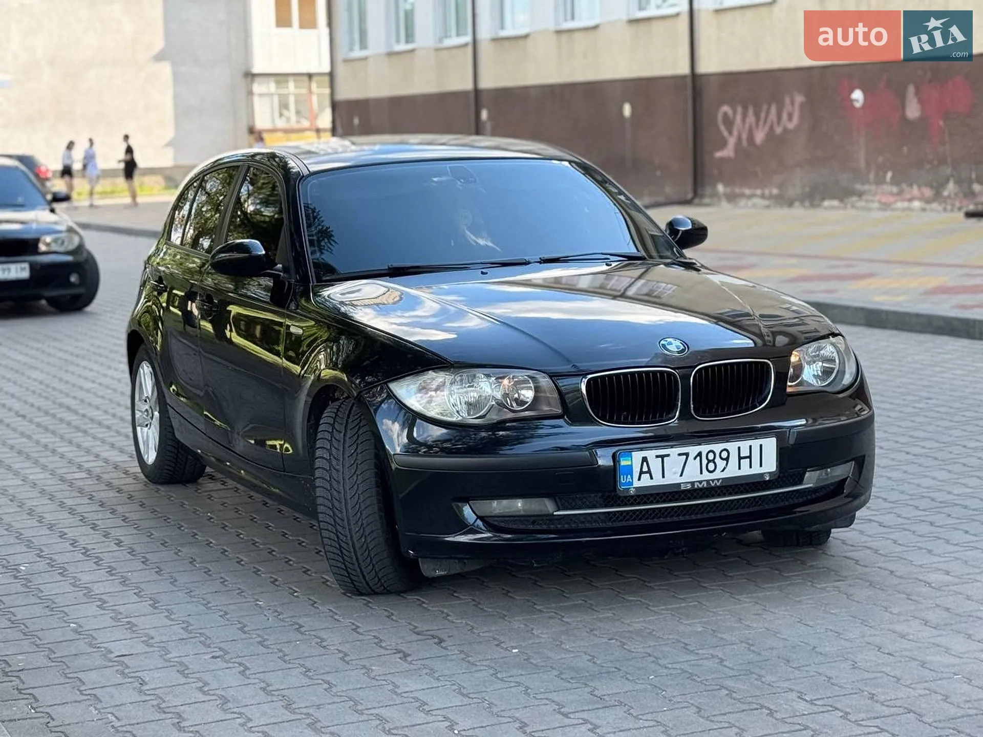 BMW 1 Series 2009 VIN WBAUE31050E277794 фото оголошення 2 з 5