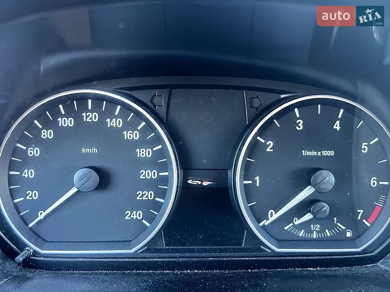 BMW 1 Series 2008 VIN WBAUE51060PZ27720 фото оголошення 8 з 63