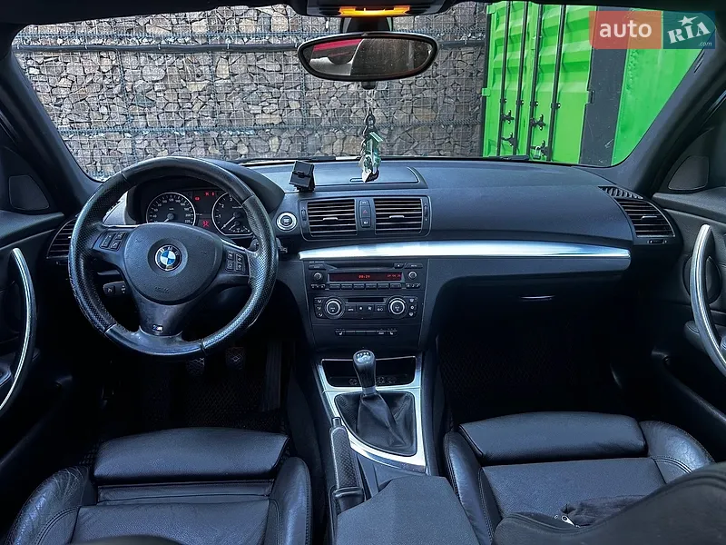 BMW 1 Series 2008 VIN WBAUE51060PZ27720 фото оголошення 23 з 63