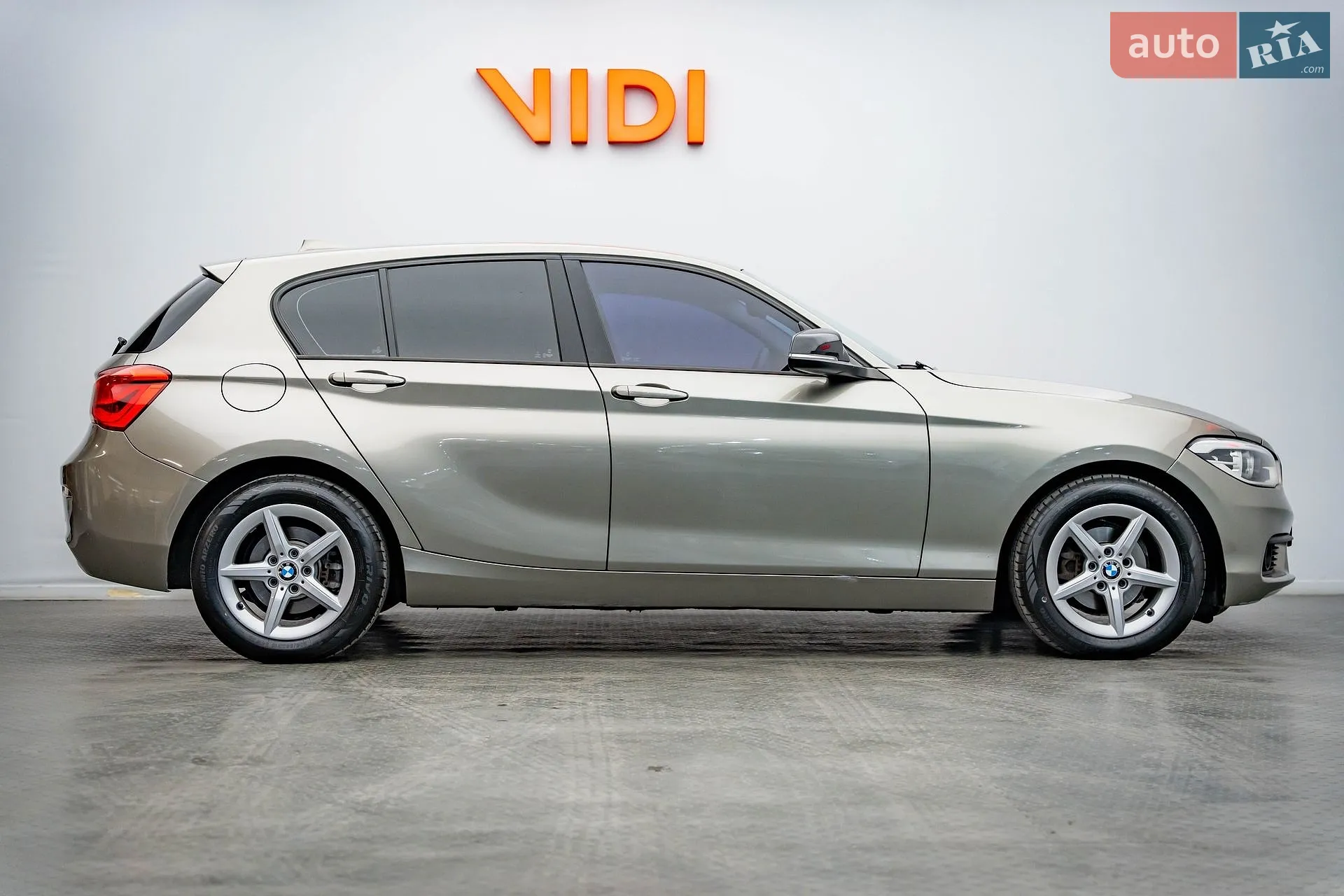 2017 BMW 1er - мініатюра 4