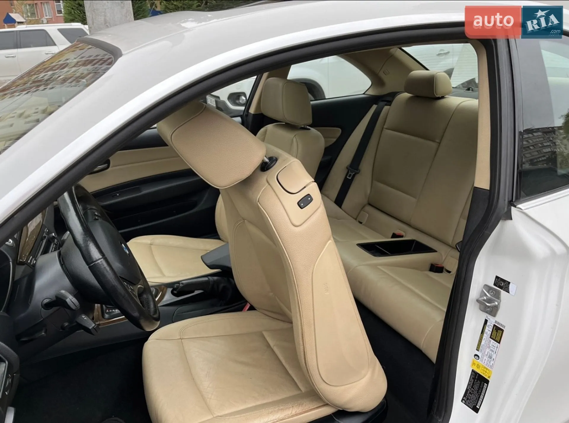 2011 BMW 1er - мініатюра 21