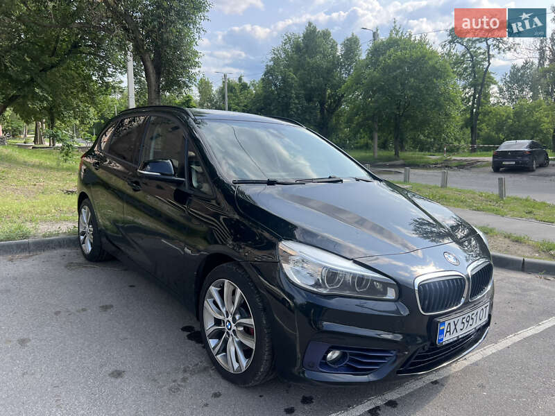 Микровэн BMW 2 Series Active Tourer 2015 в 