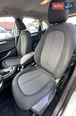 Микровэн BMW 2 Series Active Tourer 2016 в 