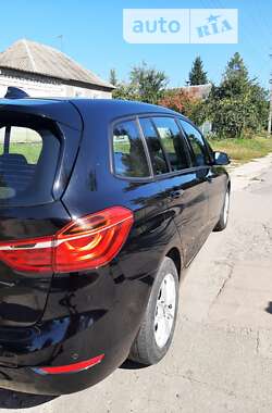Минивэн BMW 2 Series Gran Tourer 2017 в 