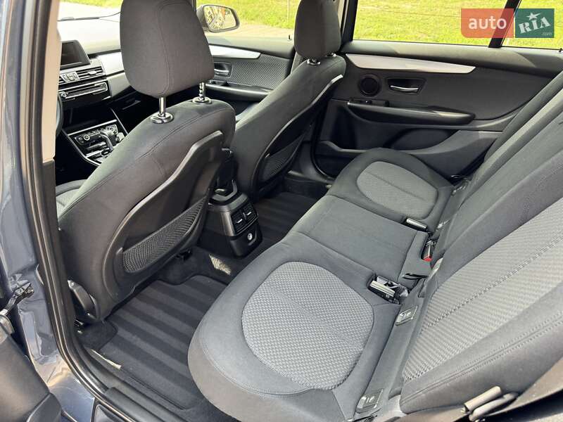 Минивэн BMW 2 Series Gran Tourer 2015 в Киеве фото 35 Минивэн BMW 2 Series Gran Tourer 2015 в Киеве