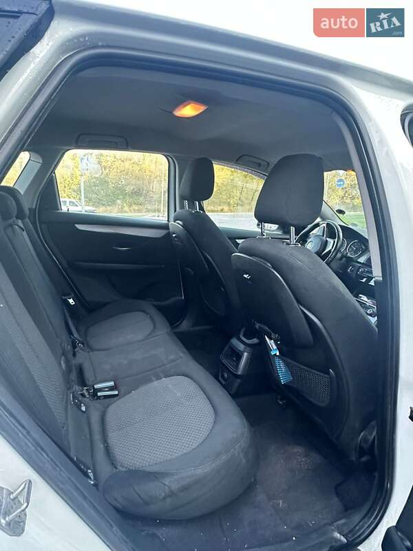 Минивэн BMW 2 Series Gran Tourer 2015 в Тернополе фото 16 Минивэн BMW 2 Series Gran Tourer 2015 в Тернополе