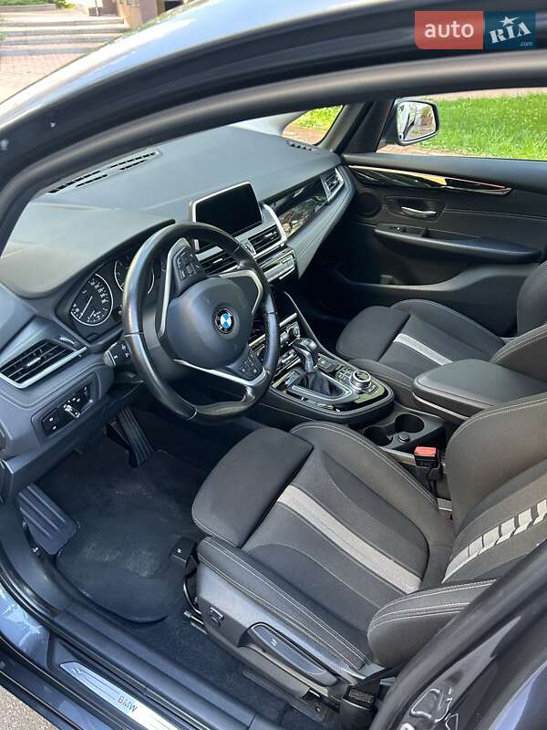 Минивэн BMW 2 Series Gran Tourer 2017 в Киеве фото 15 Минивэн BMW 2 Series Gran Tourer 2017 в Киеве