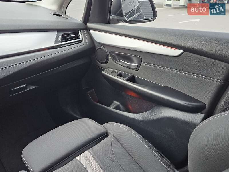 Минивэн BMW 2 Series Gran Tourer 2015 в Житомире фото 5 Минивэн BMW 2 Series Gran Tourer 2015 в Житомире
