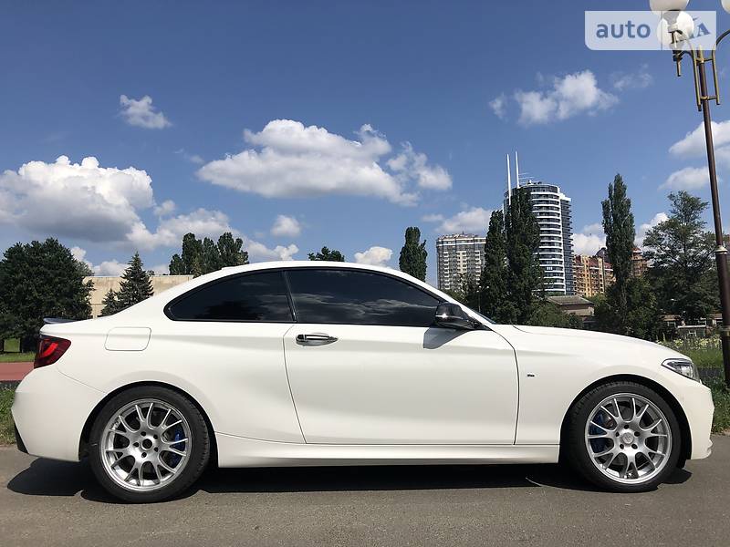 Купе BMW 2 Series 2014 в Києві