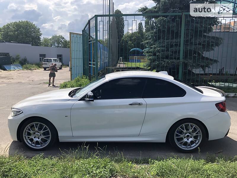Купе BMW 2 Series 2014 в Києві