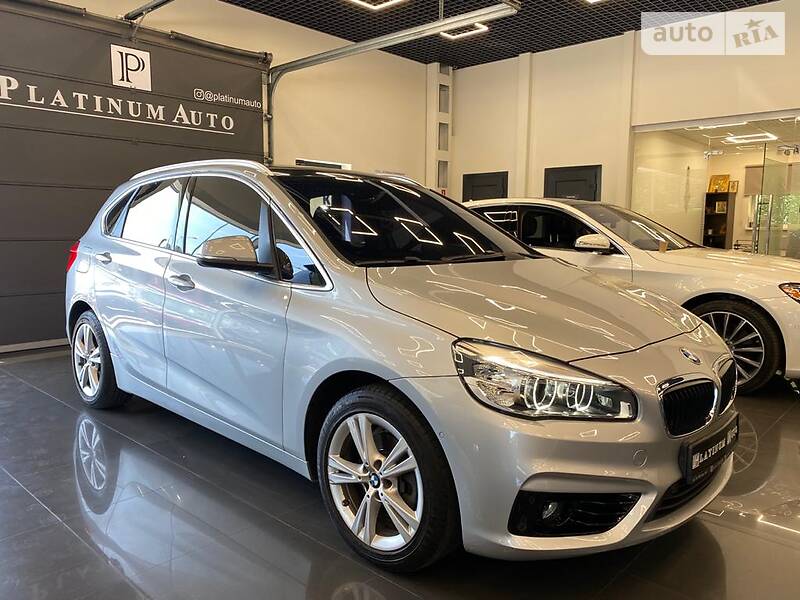 Хетчбек BMW 2 Series 2015 в Одесі