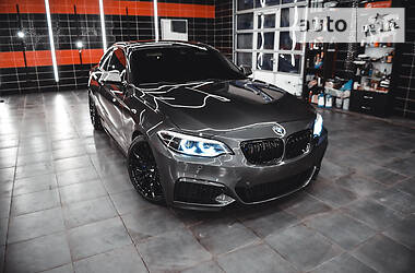 Купе BMW 2 Series 2016 в Кривом Роге