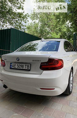 Купе BMW 2 Series 2014 в Львове