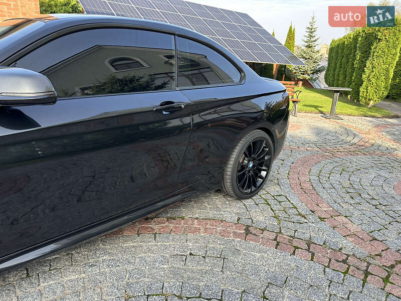 Купе BMW 2 Series 2015 в Киеве