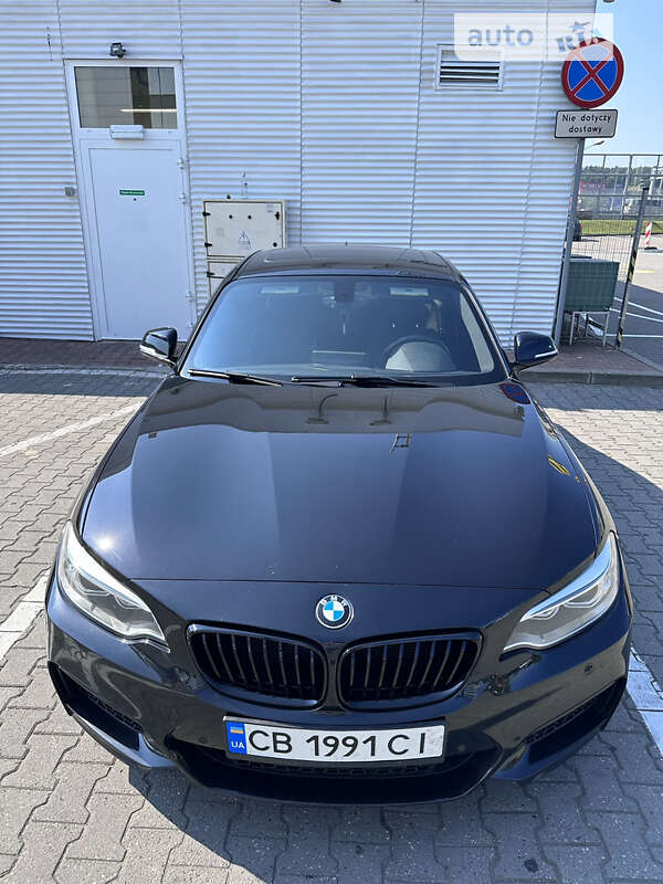 Купе BMW 2 Series 2015 в Киеве