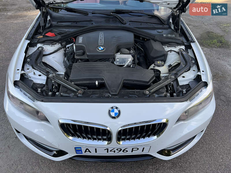 Кабріолет BMW 2 Series 2015 в Києві