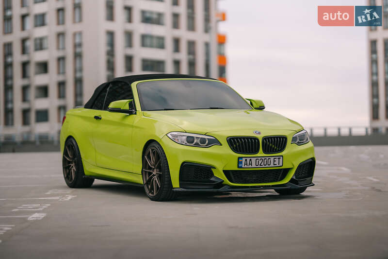 Кабріолет BMW 2 Series 2015 в Києві