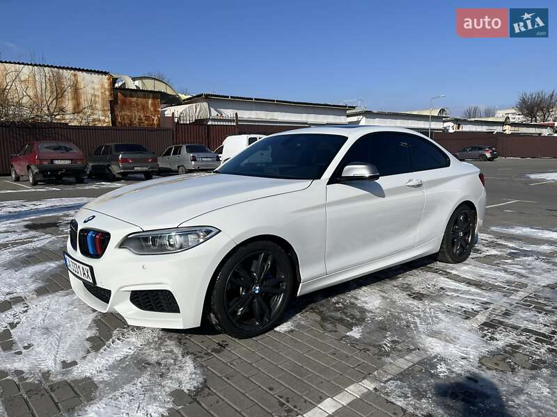 Купе BMW 2 Series 2015 в Черкасах