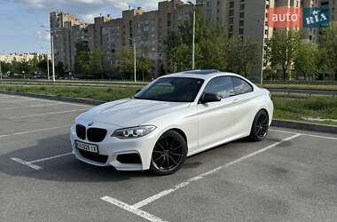 Купе BMW 2 Series 2015 в Киеве