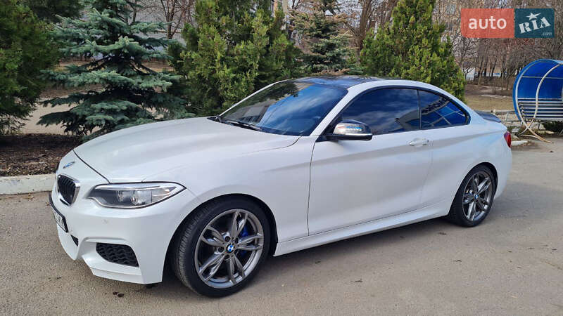 Купе BMW 2 Series 2014 в Харькове