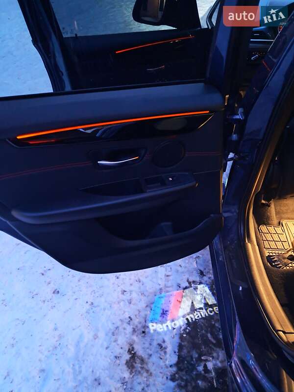 Мікровен BMW 2 Series 2016 в Харкові