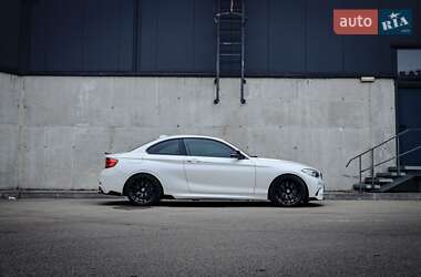 Купе BMW 2 Series 2015 в 