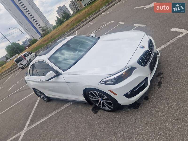 Купе BMW 2 Series 2016 в Києві