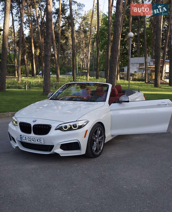 Кабріолет BMW 2 Series 2017 в Черкасах