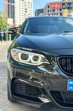 Купе BMW 2 Series 2015 в Киеве