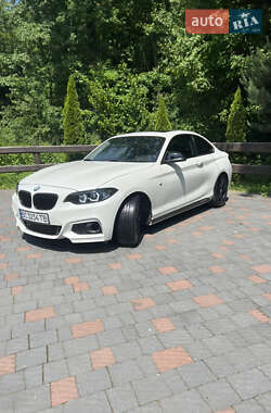 Купе BMW 2 Series 2015 в 