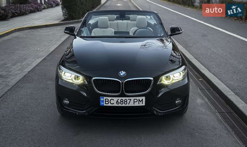Кабриолет BMW 2 Series 2017 в Ивано-Франковске
