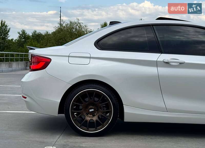 Купе BMW 2 Series 2014 в Києві