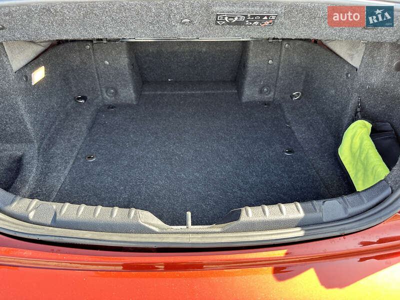 Кабриолет BMW 2 Series 2018 в Львове фото 8 Кабриолет BMW 2 Series 2018 в Львове