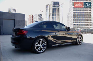 Купе BMW 2 Series 2015 в Киеве