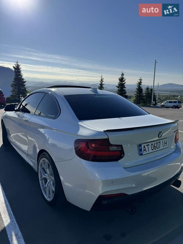 Купе BMW 2 Series 2015 в Ивано-Франковске фото 2 Купе BMW 2 Series 2015 в Ивано-Франковске