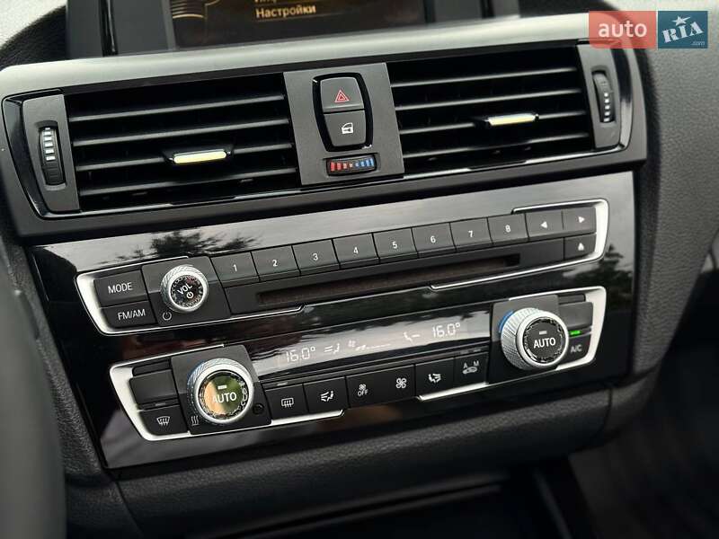 Кабріолет BMW 2 Series 2016 в Києві